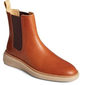 Sperry Gold Cup Commodore
PLUSHWAVE™ Chelsea Boot Men’s Size 9.5 (NWT)